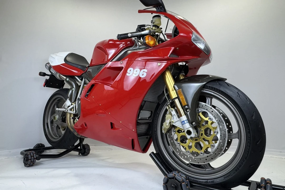 2001 Ducati 996 - Image 3 of 8