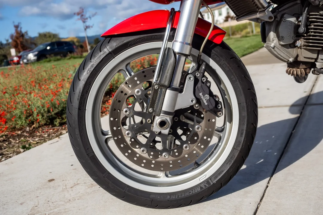 2001 Ducati MH900e - Image 16 of 31