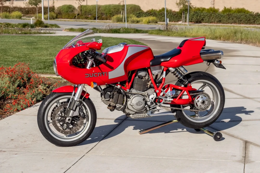 2001 Ducati MH900e - Image 3 of 31