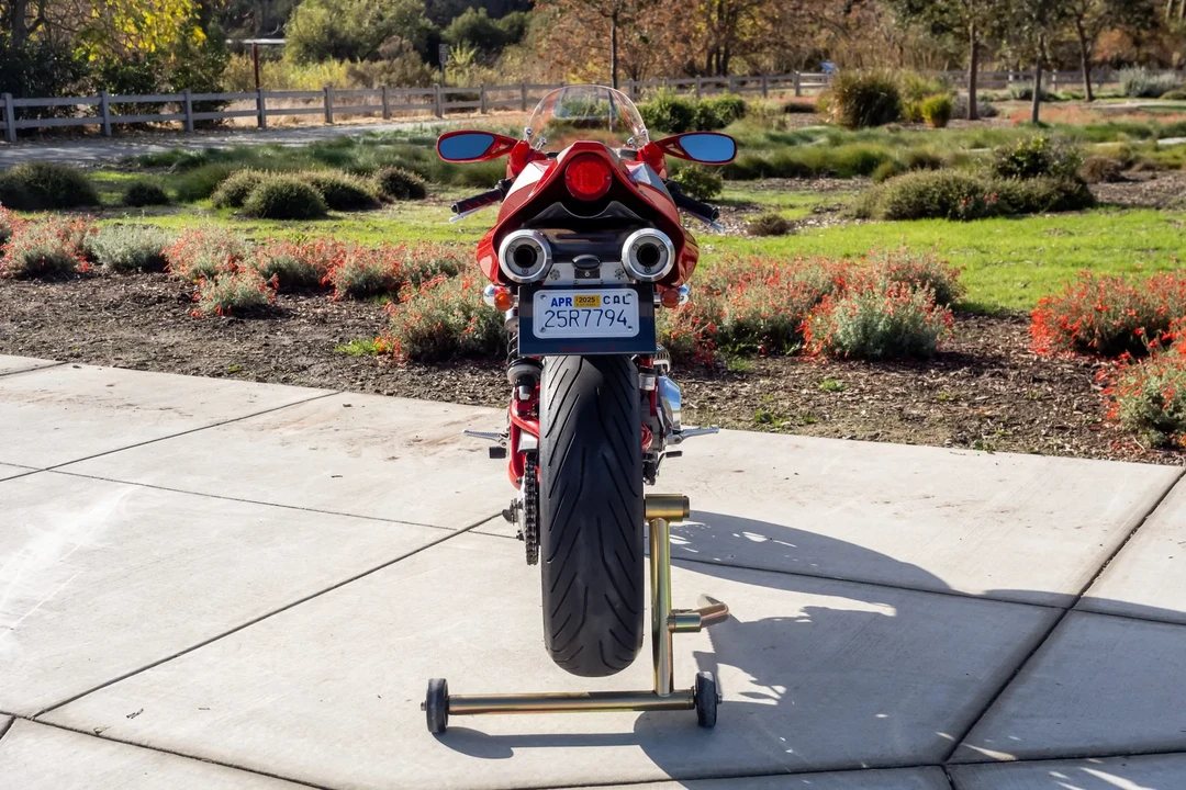 2001 Ducati MH900e - Image 8 of 31