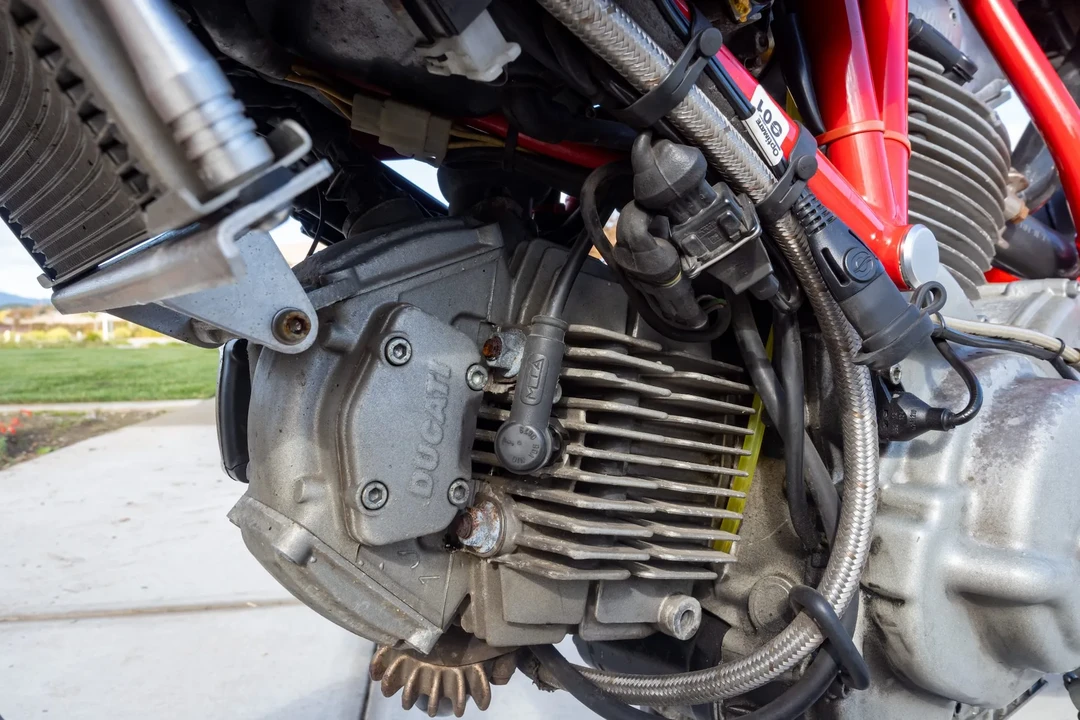 2001 Ducati MH900e - Image 21 of 31