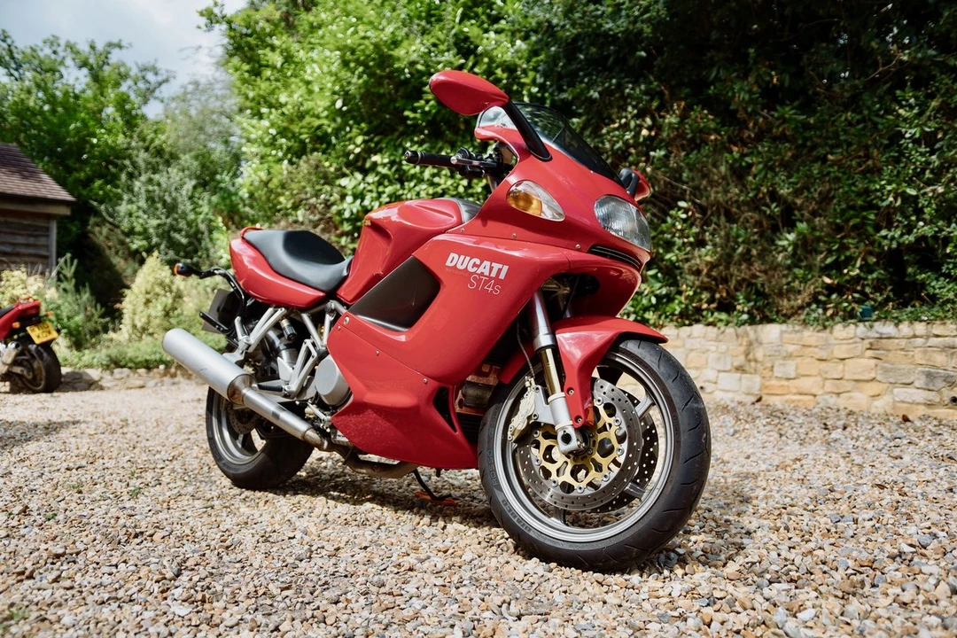 2001 Ducati - Image 3 of 30