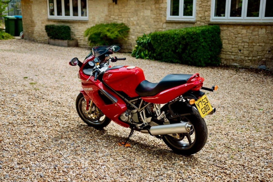 2001 Ducati - Image 14 of 30