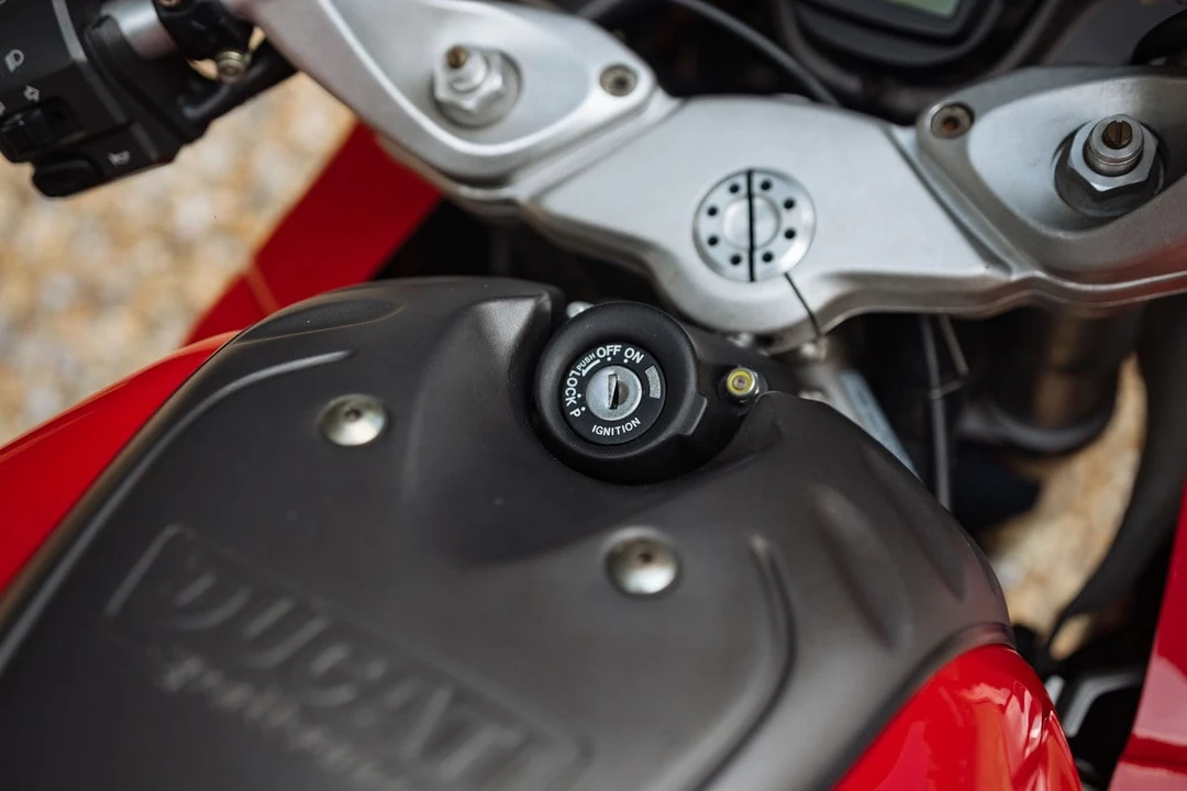 2001 Ducati - Image 24 of 30