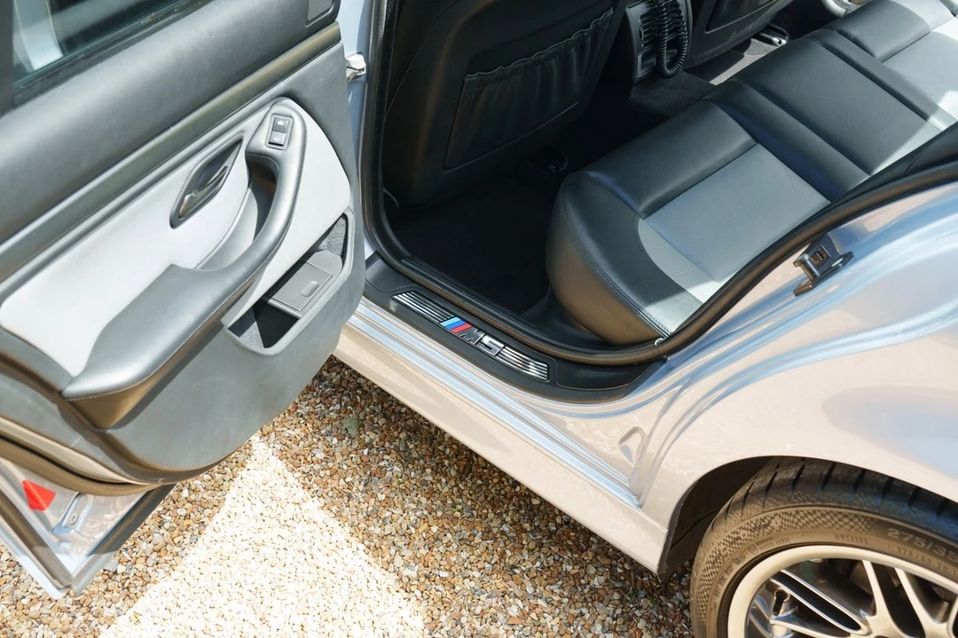 2001 BMW E39 M5 - Image 19 of 30