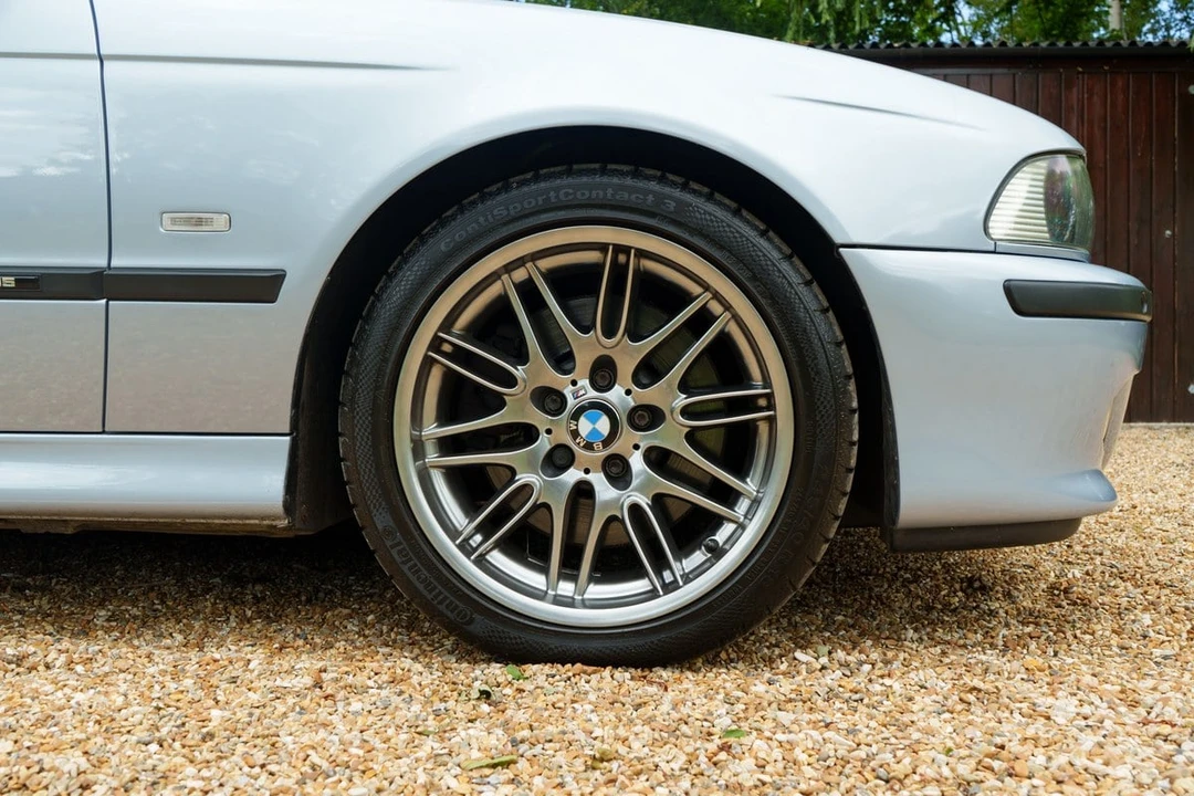 2001 BMW E39 M5 - Image 15 of 30