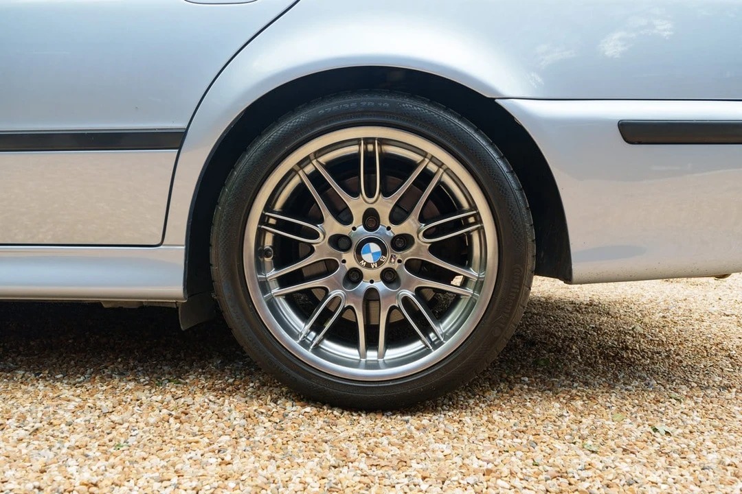 2001 BMW E39 M5 - Image 17 of 30