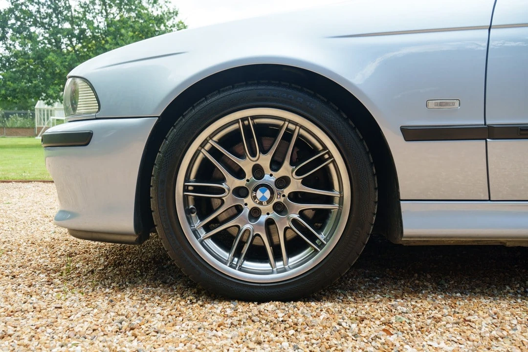 2001 BMW E39 M5 - Image 18 of 30