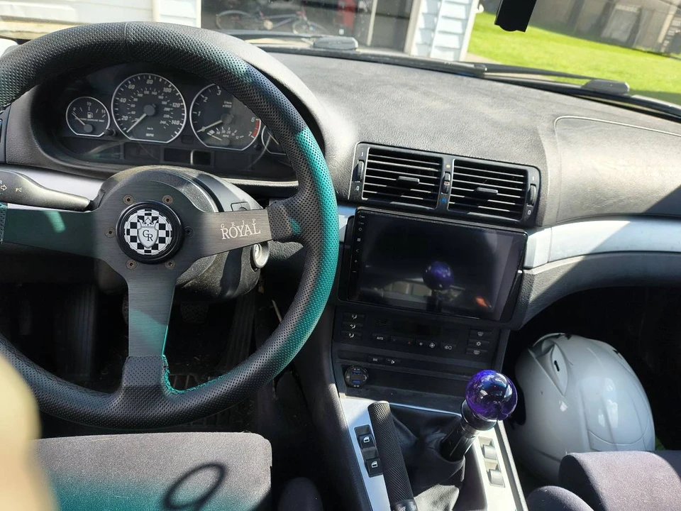 2001 BMW E46 330i & 330Ci - Image 19 of 24