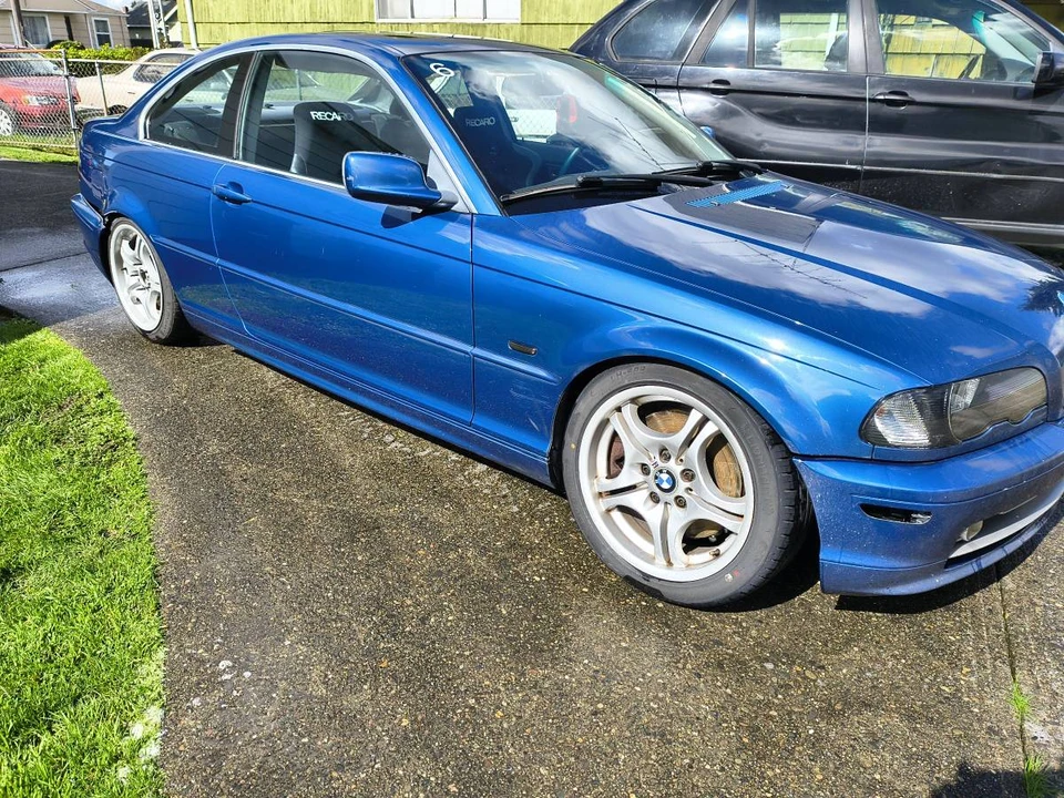 2001 BMW E46 330i & 330Ci - Image 17 of 24