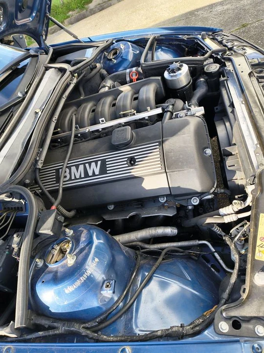 2001 BMW E46 330i & 330Ci - Image 4 of 24