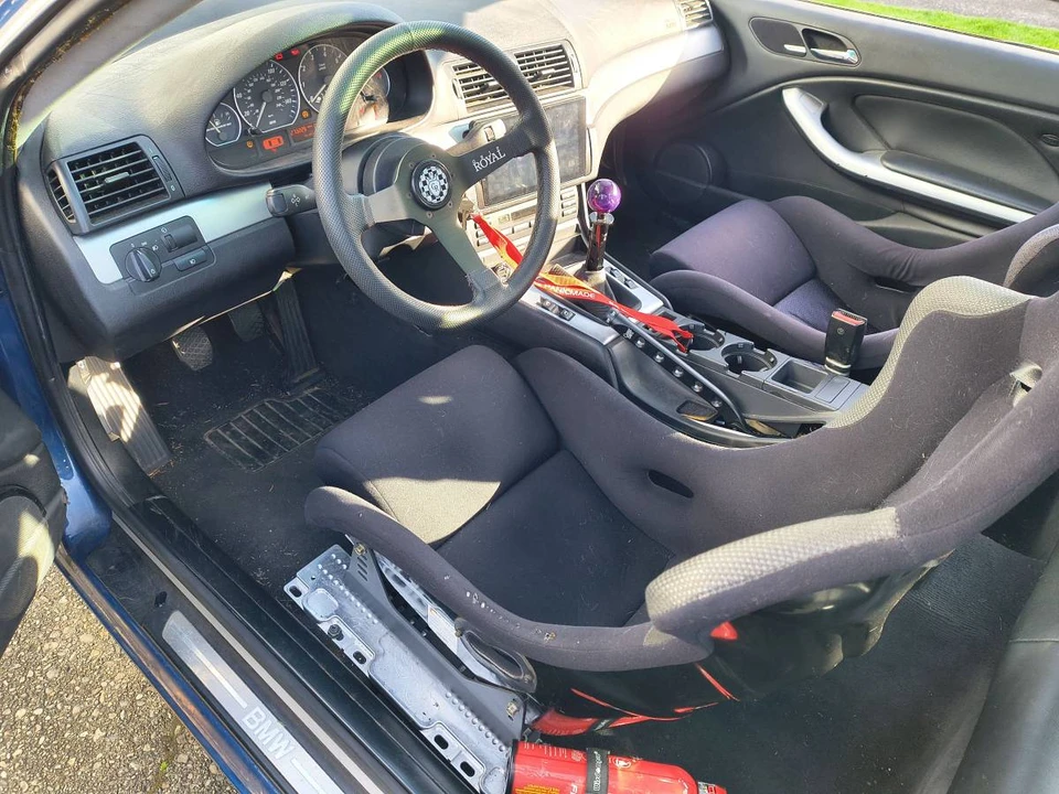2001 BMW E46 330i & 330Ci - Image 8 of 24