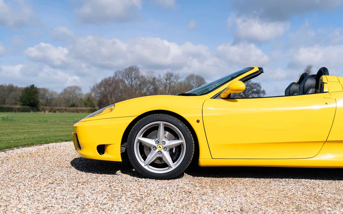 2001 Ferrari 360 Spider - Image 26 of 31