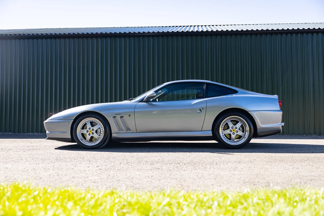 2001 Ferrari 550 Maranello - Image 17 of 31