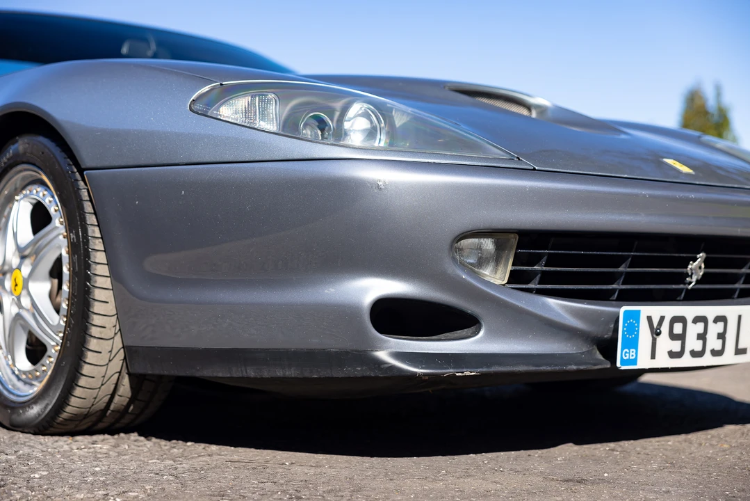 2001 Ferrari 550 Maranello - Image 25 of 31