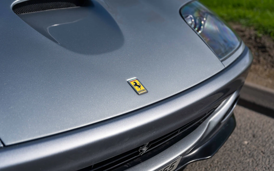 2001 Ferrari 550 Maranello - Image 19 of 31