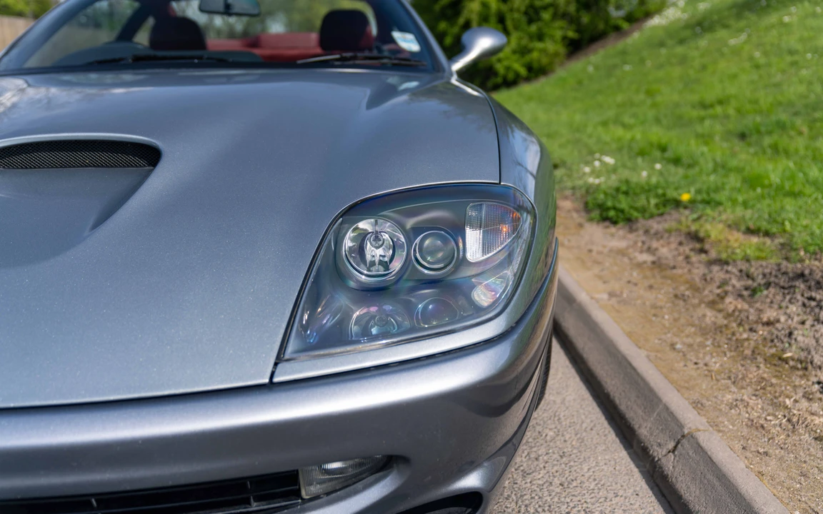 2001 Ferrari 550 Maranello - Image 23 of 31