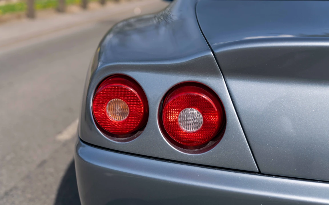 2001 Ferrari 550 Maranello - Image 26 of 31