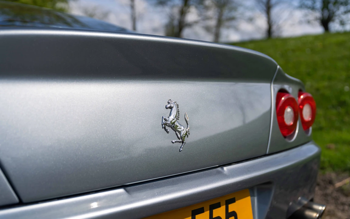 2001 Ferrari 550 Maranello - Image 28 of 31