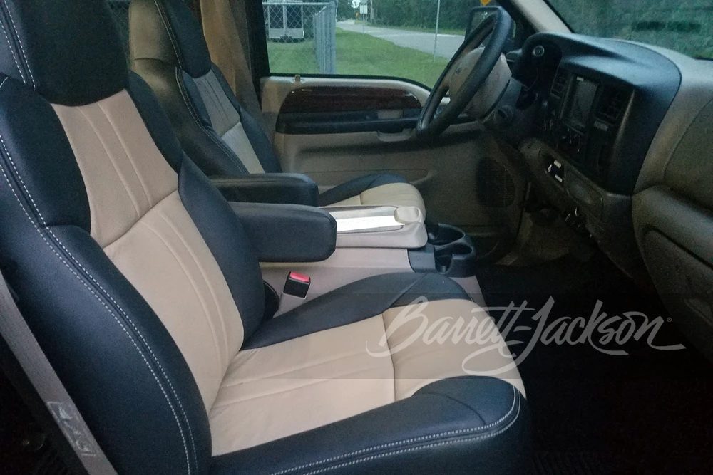 2001 Ford Excursion - Image 15 of 21