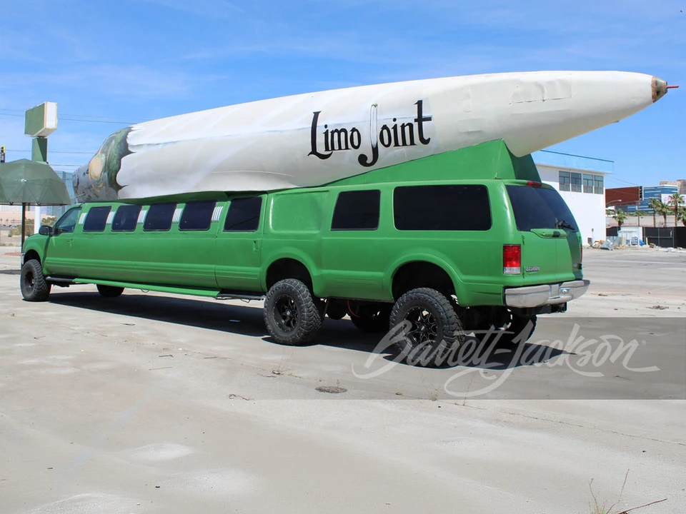 2001 Ford Excursion - Image 3 of 8