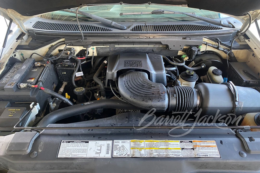 2001 Ford F-150 10th Gen - Image 2 of 5