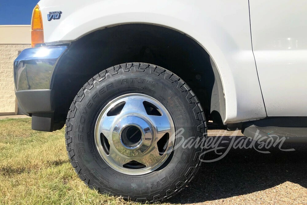 2001 Ford Super Duty 1st Gen - Image 4 of 20
