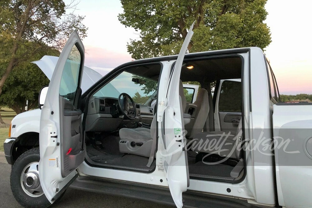 2001 Ford Super Duty 1st Gen - Image 9 of 20