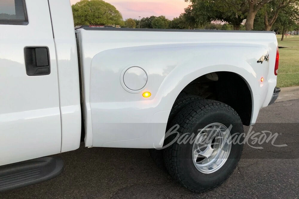 2001 Ford Super Duty 1st Gen - Image 16 of 20