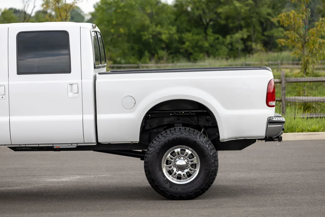 2001 Ford Super Duty 1st Gen - Image 11 of 31