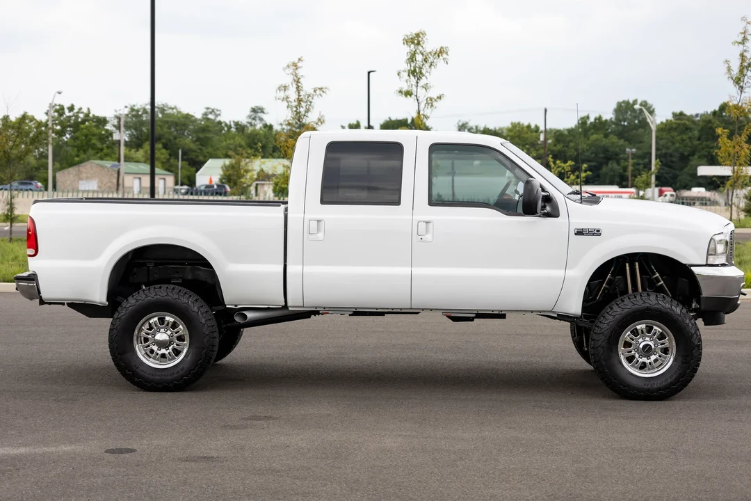 2001 Ford Super Duty 1st Gen - Image 18 of 31