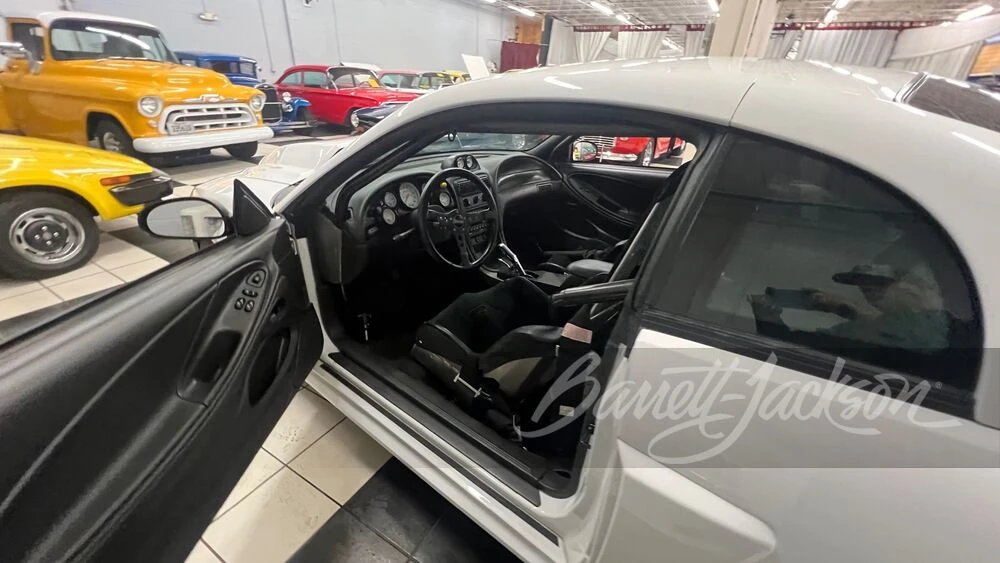 2001 Ford SN95 Mustang - Image 14 of 18