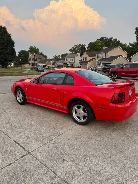 2001 Ford SN95 Mustang - Image 3 of 17