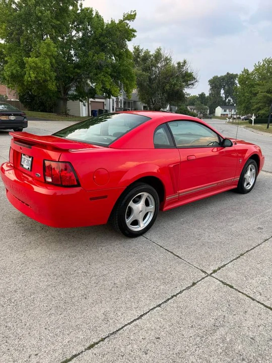 2001 Ford SN95 Mustang - Image 5 of 17