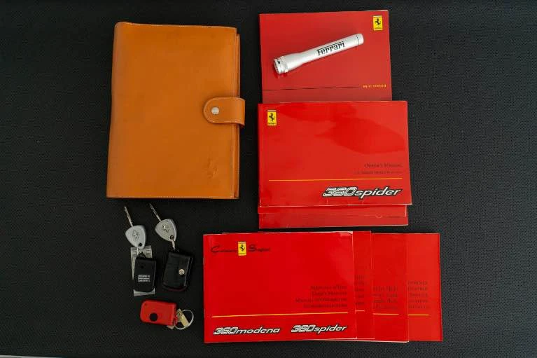 2001 Ferrari 360 Spider - Image 12 of 15