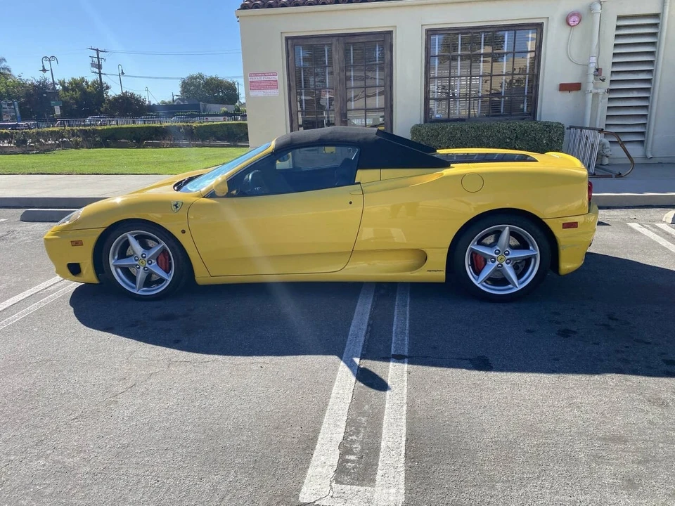 2001 Ferrari 360 Spider - Image 18 of 21