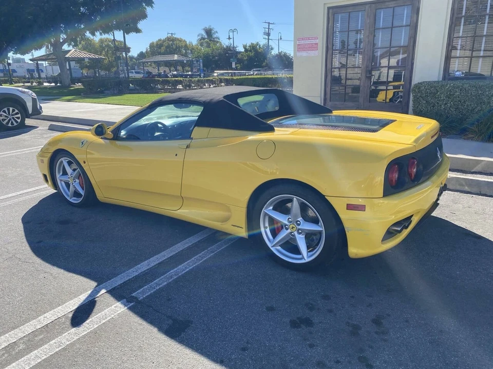 2001 Ferrari 360 Spider - Image 16 of 21