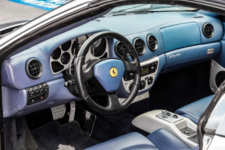 2001 Ferrari 360 Spider - Image 2 of 8