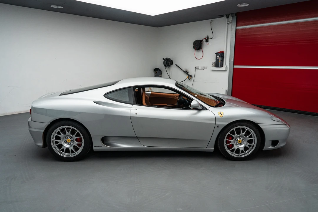 2001 Ferrari 360 Modena - Image 16 of 31