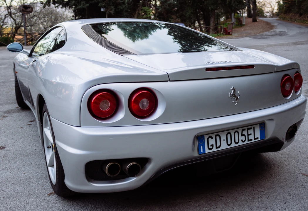 2001 Ferrari 360 Modena - Image 16 of 31