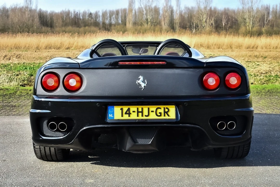 2001 Ferrari 360 Spider - Image 11 of 30
