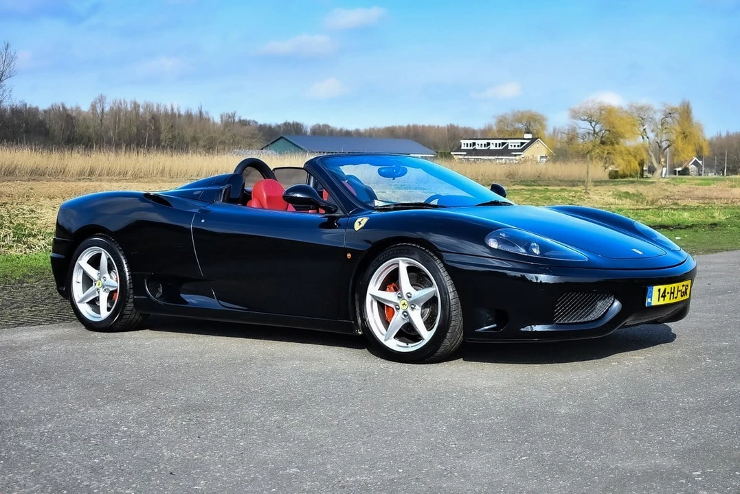 2001 Ferrari 360 Spider - Image 8 of 30