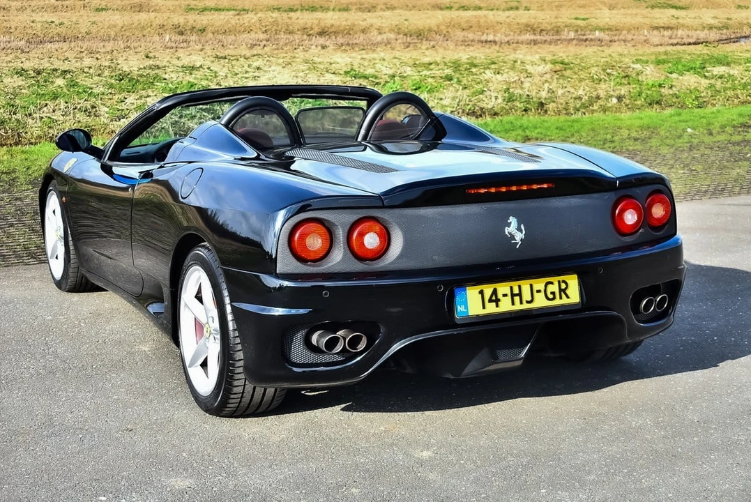 2001 Ferrari 360 Spider - Image 12 of 30
