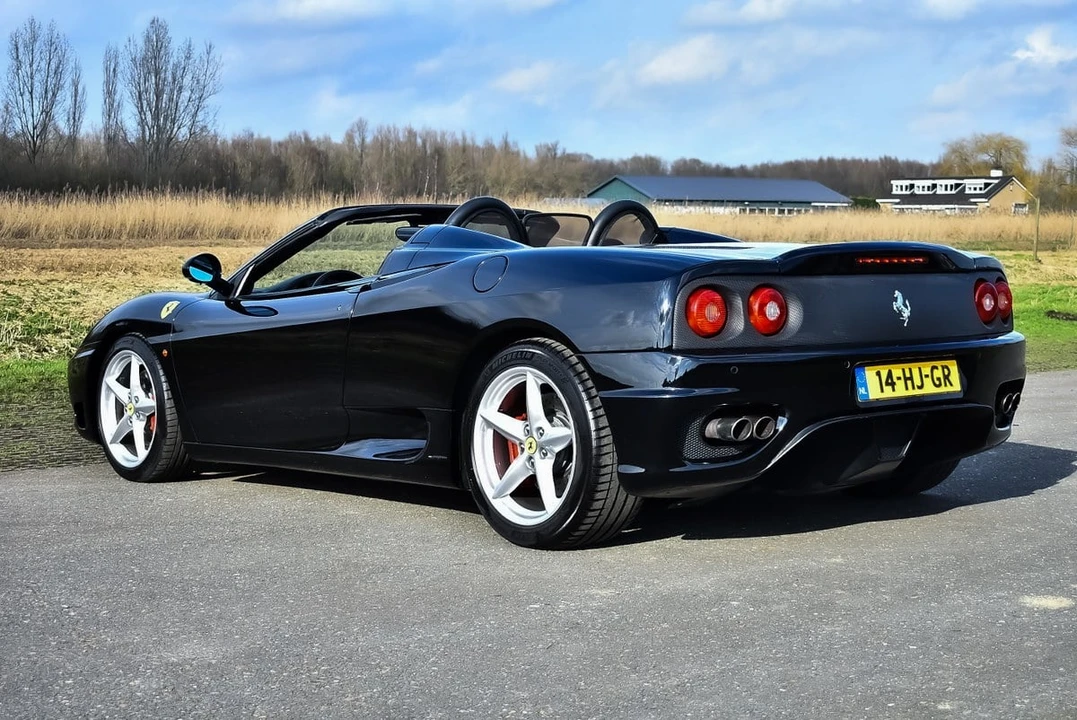 2001 Ferrari 360 Spider - Image 15 of 30