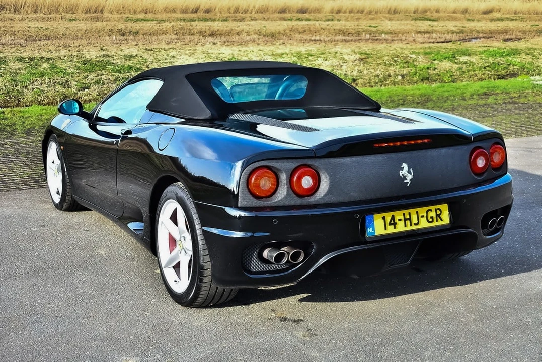 2001 Ferrari 360 Spider - Image 20 of 30