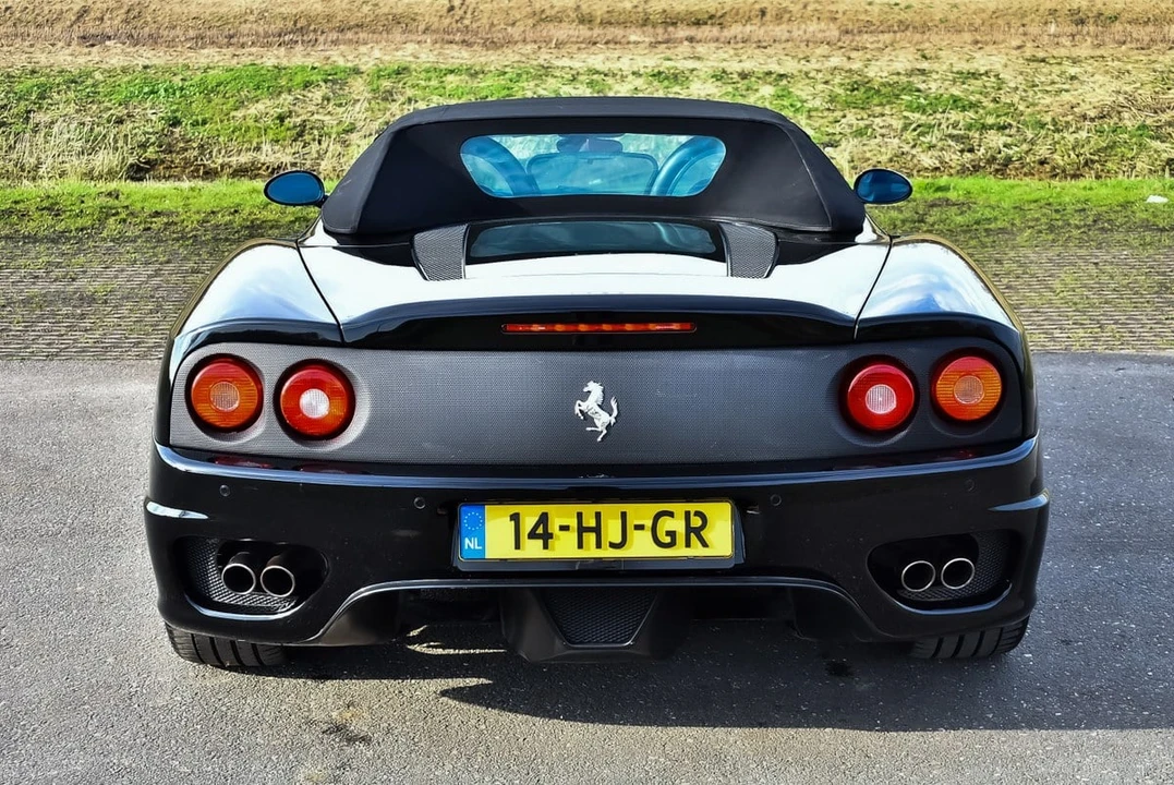 2001 Ferrari 360 Spider - Image 19 of 30