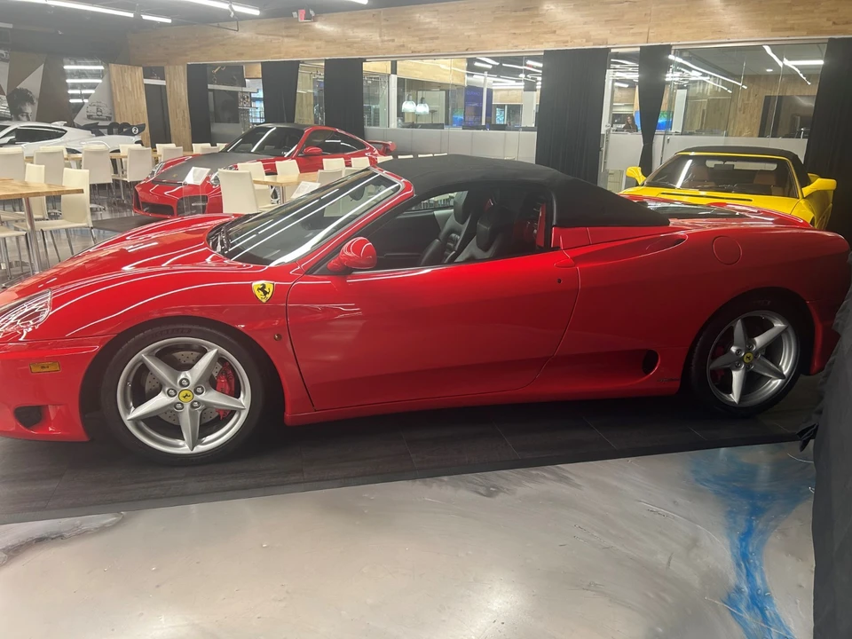 2001 Ferrari 360 Spider - Image 3 of 13