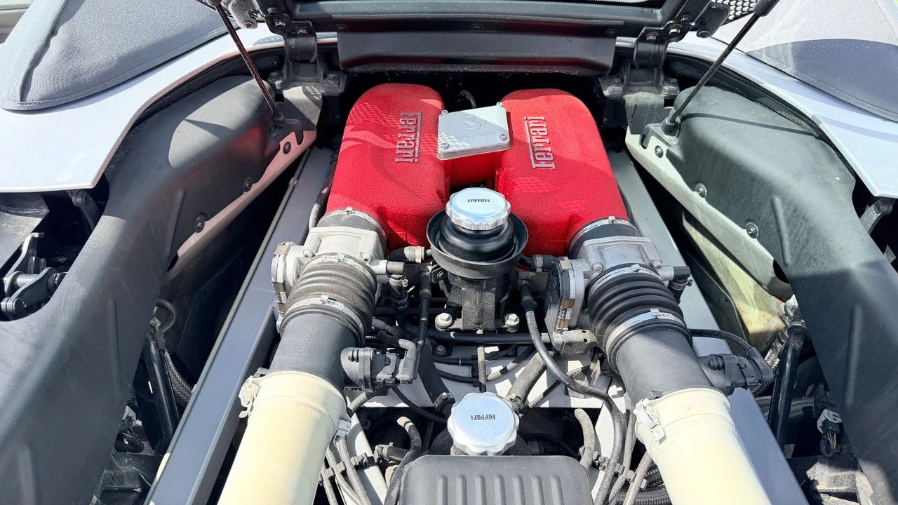 2001 Ferrari 360 Spider - Image 21 of 25