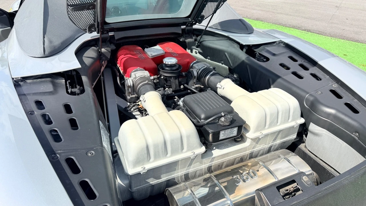 2001 Ferrari 360 Spider - Image 20 of 25