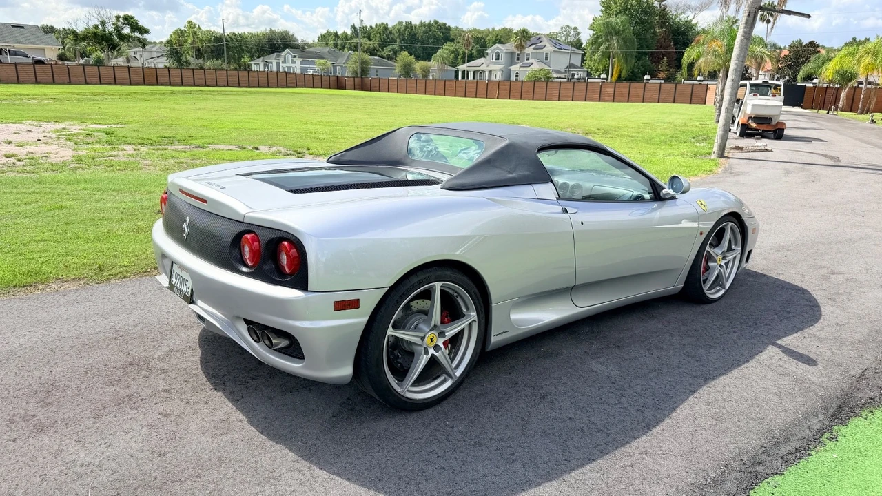 2001 Ferrari 360 Spider - Image 9 of 25